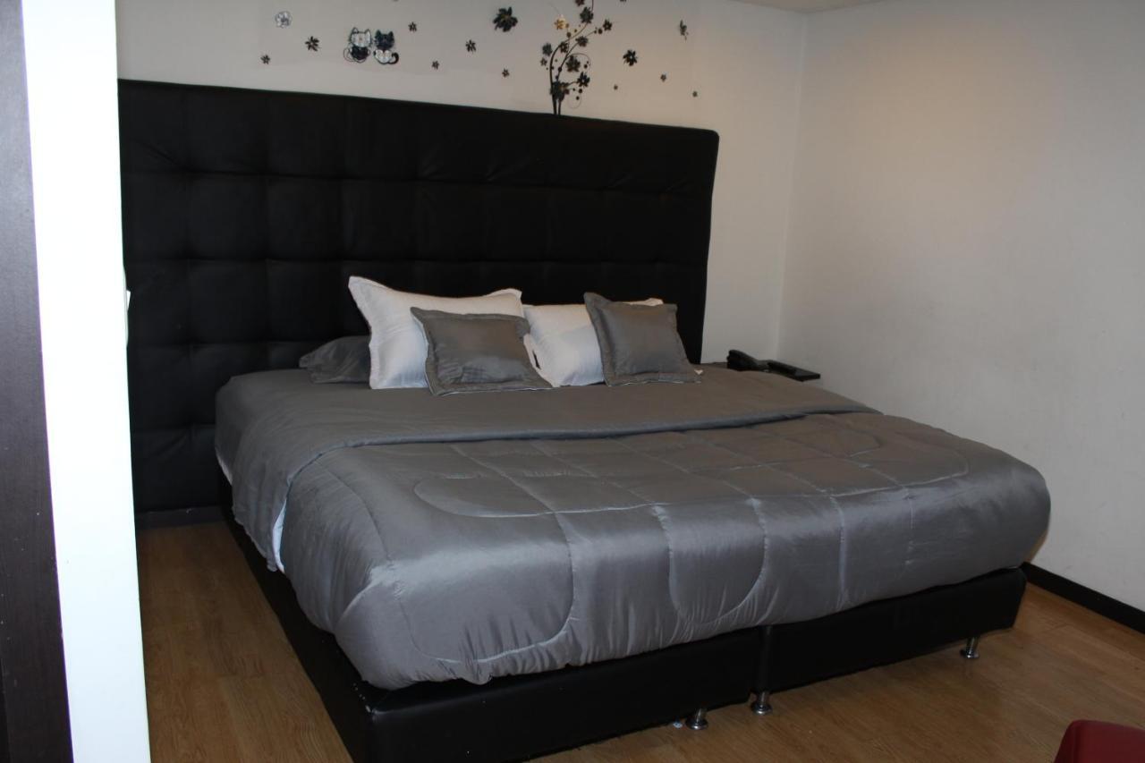 Hotel Montecarlo Boutique Bogota Ngoại thất bức ảnh