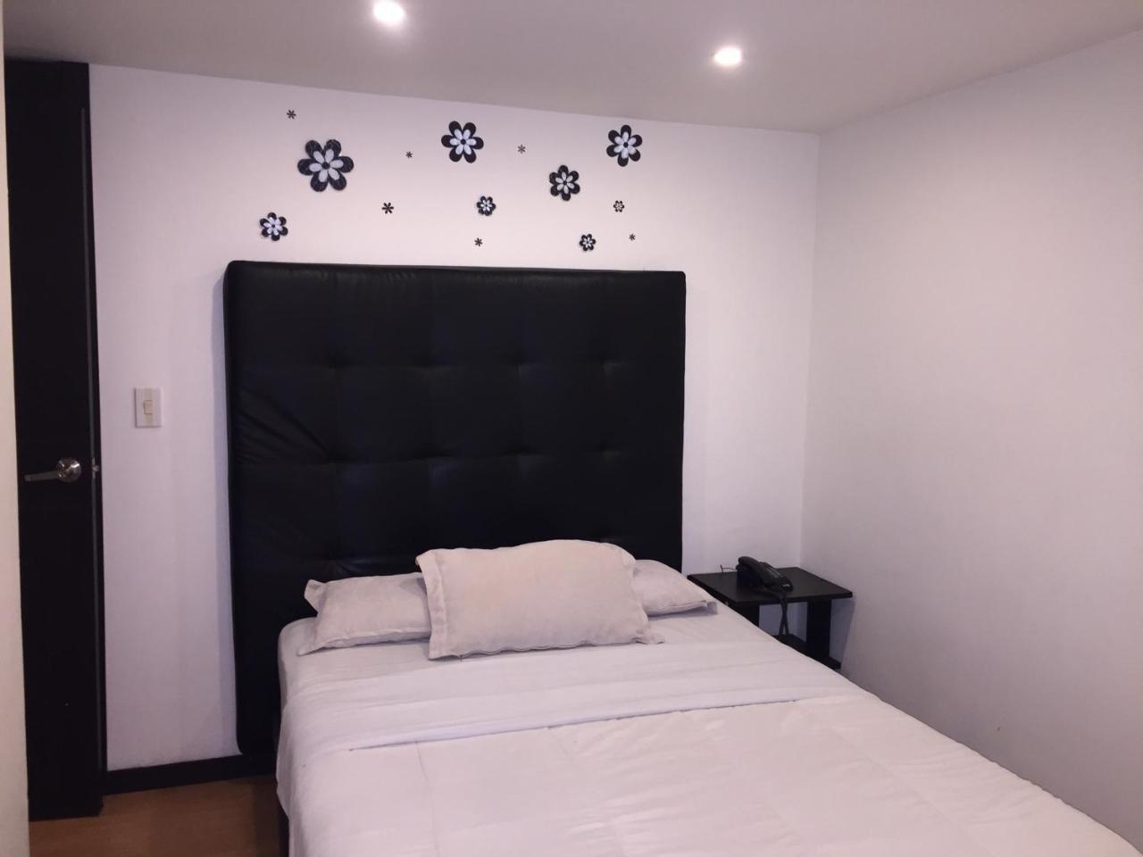 Hotel Montecarlo Boutique Bogota Ngoại thất bức ảnh