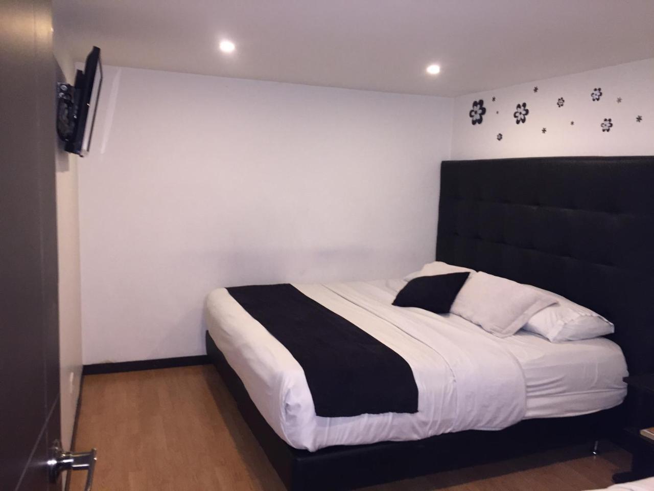 Hotel Montecarlo Boutique Bogota Ngoại thất bức ảnh